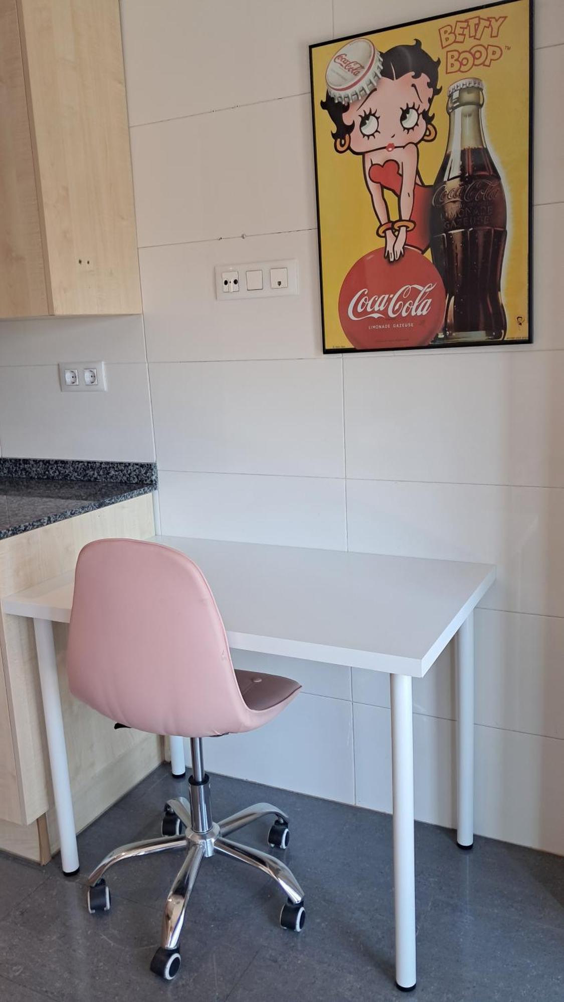 Modern Apartment, With Parking, Close To The Beach!! Sant Adrià de Besòs Exteriör bild
