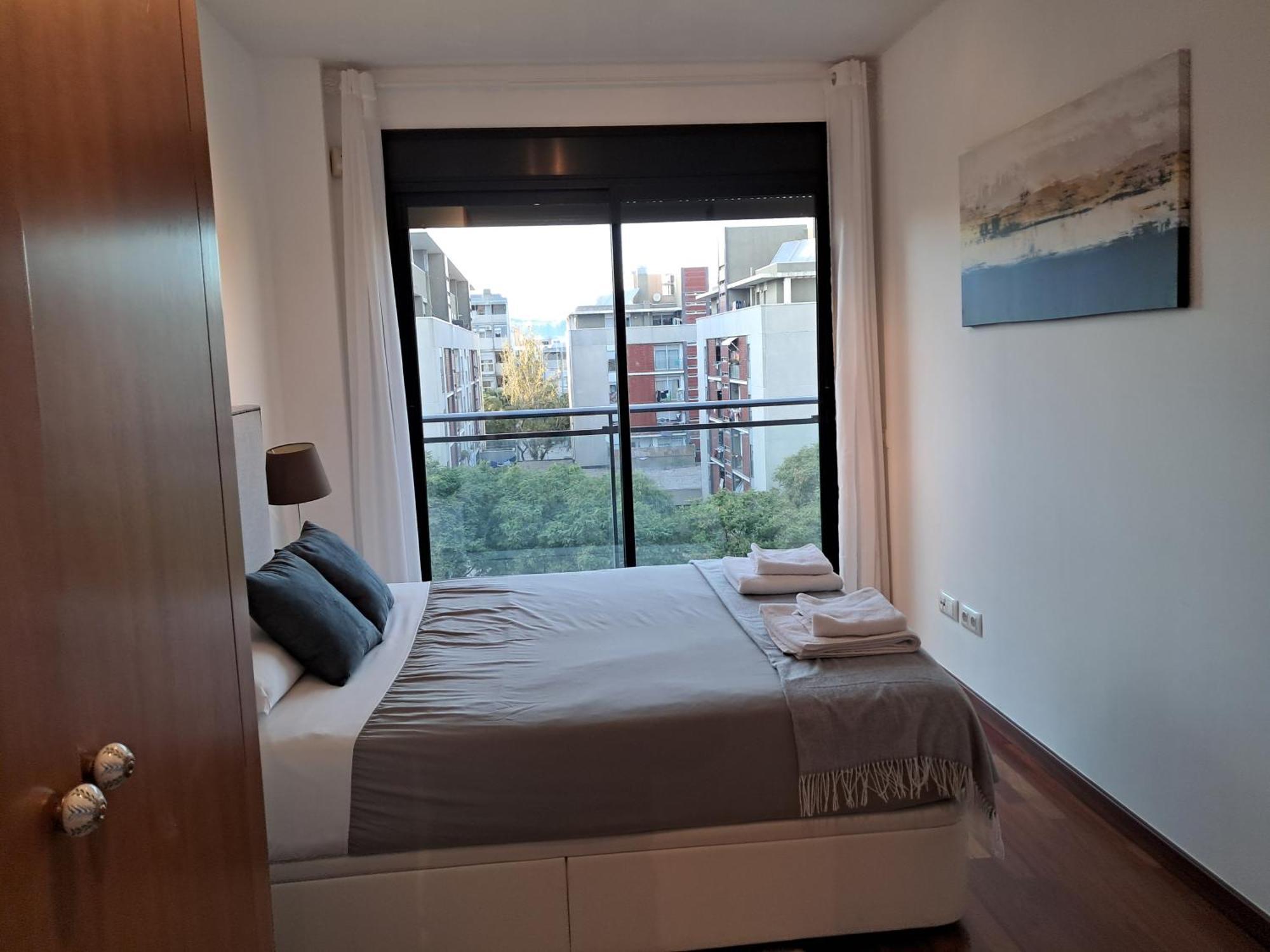 Modern Apartment, With Parking, Close To The Beach!! Sant Adrià de Besòs Exteriör bild
